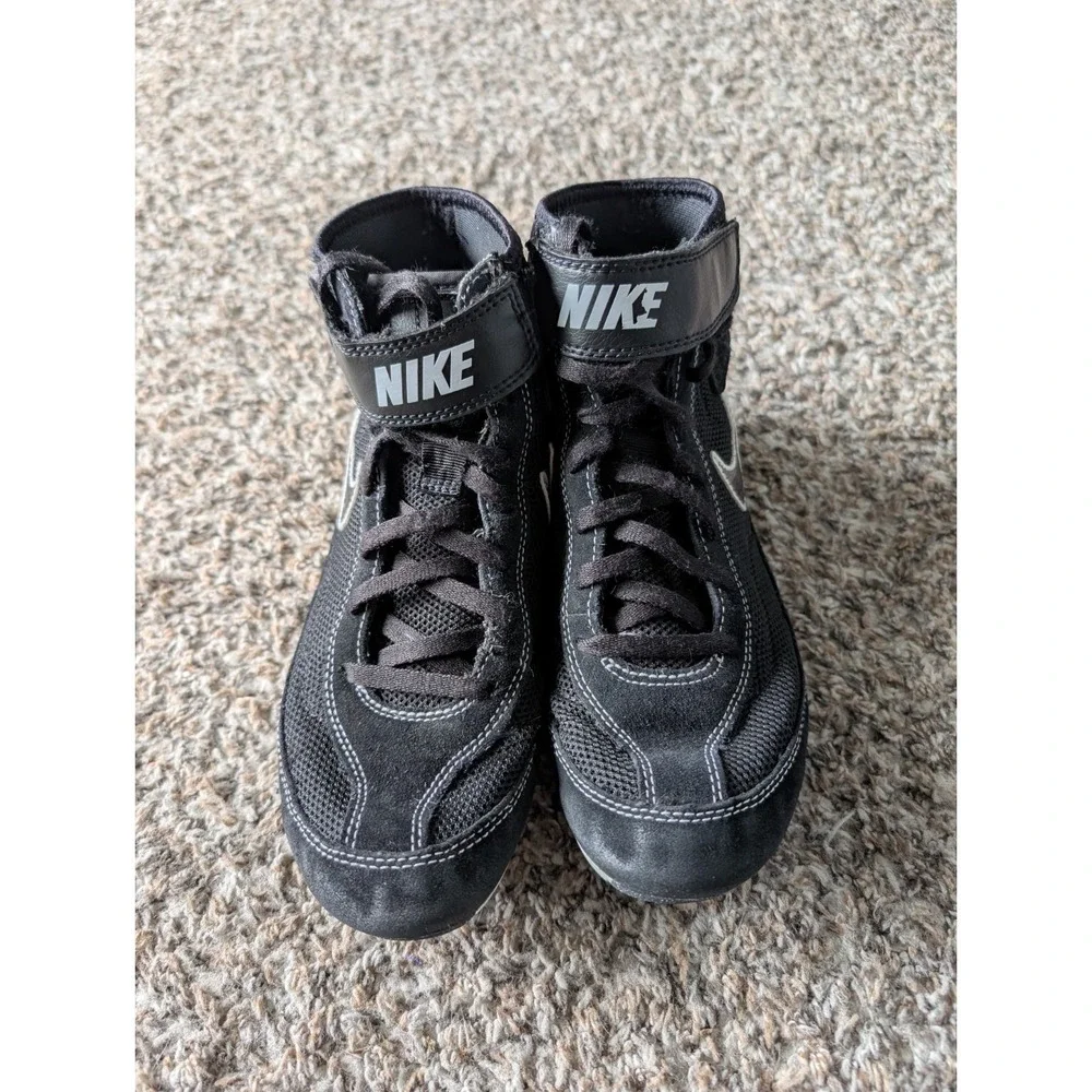 Nike please see